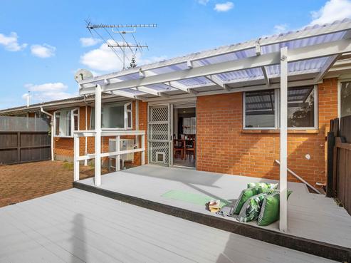 8 Rowlands Avenue, Mount Wellington