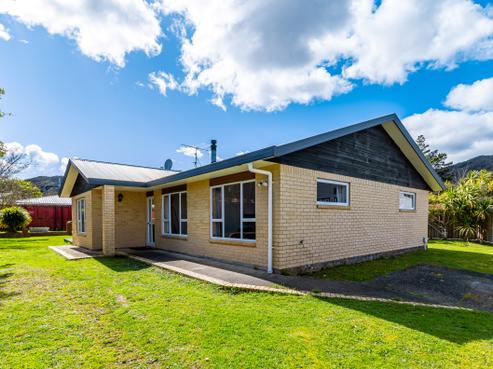 3 Ipswich Grove, Wainuiomata