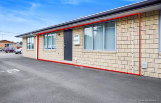 2/3 June Place, Hamilton East