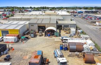 Two Warehouses with Large Yard in Te Rapa