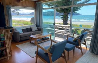 628 Ocean Road, Whangamata