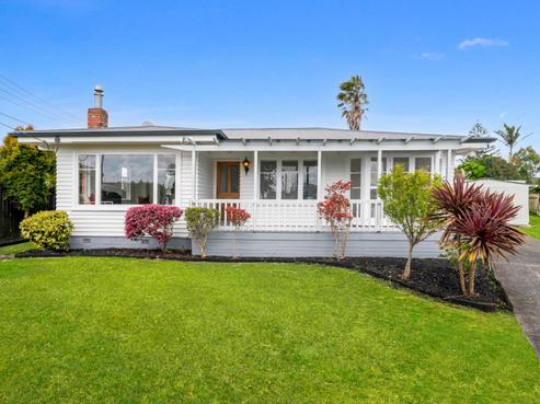 19 Edgerton Road, Te Atatu Peninsula