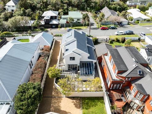 28A Duthie Street, Karori