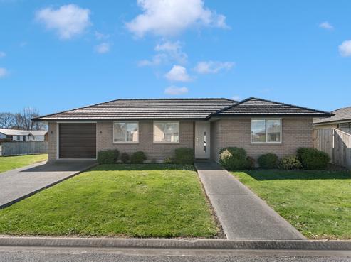 12 Tarata Grove, Masterton