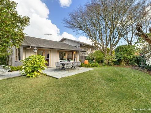 27 Highland Place, Avonhead