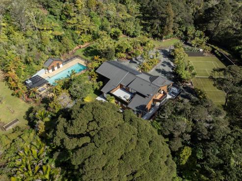 366G Huia Road, Titirangi