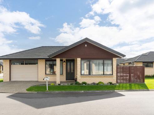 30 Ian Peter Way, Otaki
