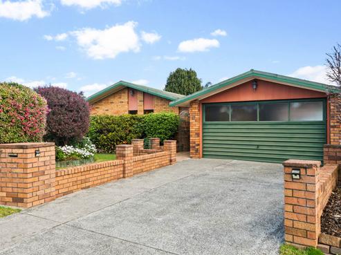 17 Brockton Avenue, Conifer Grove
