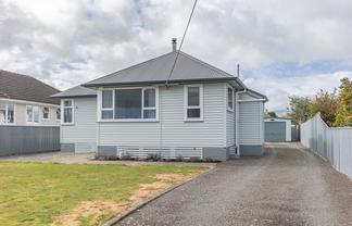 4 Rugby Street, Levin
