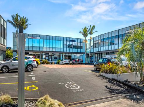 4/72C Apollo Drive, Rosedale