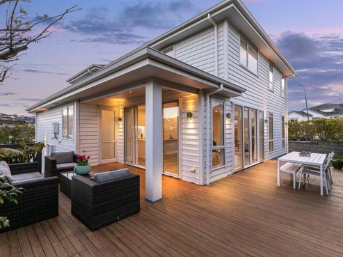 18 Parkview Drive, Gulf Harbour