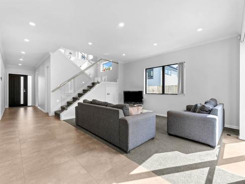 24A Tui Crescent, Manurewa