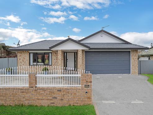 26 Glenveagh Park Drive, Weymouth