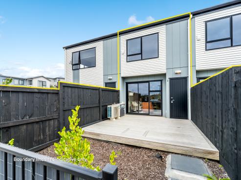 2/16 Clara Road, Silverdale