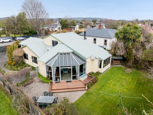 10 Mountfort Street, Outram