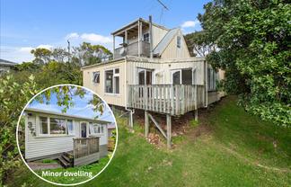 37 Makiri Street, Helensville