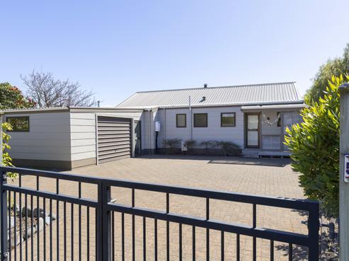 5 Kempton Place, Richmond Heights