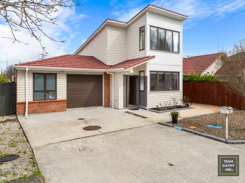 63 Tarapiroe Avenue, Takanini