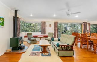 7 Martin Place, Cooks Beach