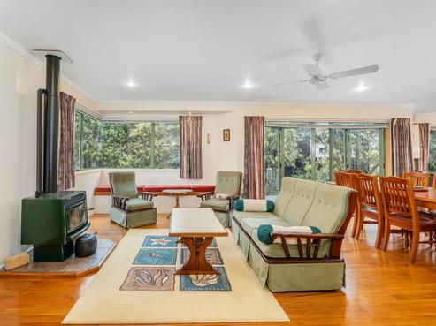 7 Martin Place, Cooks Beach