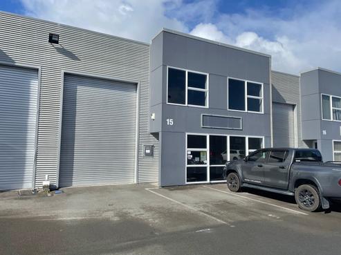 15/477A Devon Street East, Strandon