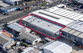 Hard working, road front Wairau industrial