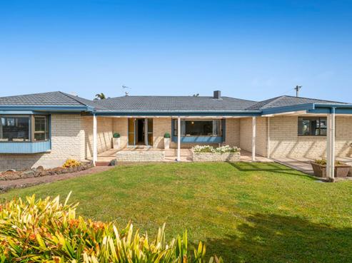42 Wiseley Road, Hobsonville