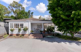 9 Third View Avenue, Beachlands