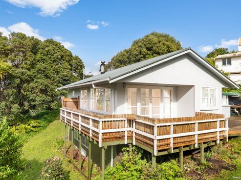 38 Sergeant Road, Awhitu