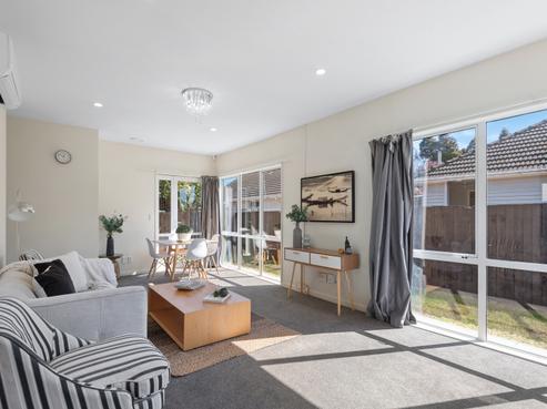 2 Sioux Avenue, Hornby