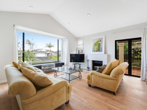 124 Golfland Drive, Golflands