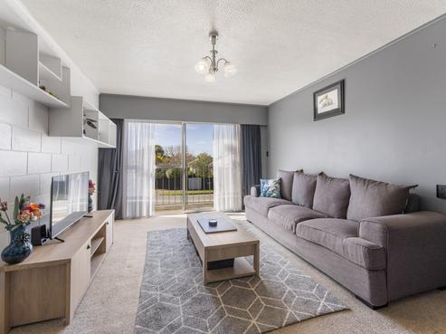 1/93 Racecourse Road, Sockburn