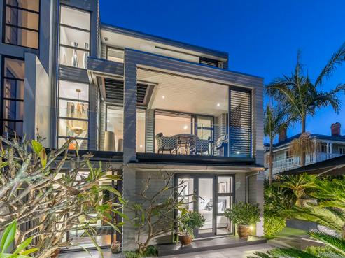 2D Tweed Street, Saint Marys Bay