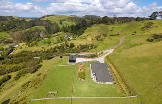 200e Valley Road, Waimauku