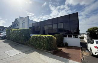 STANDALONE OFFICE FOR LEASE
