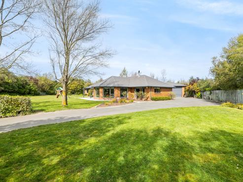 4 Cedar Place, Amberley