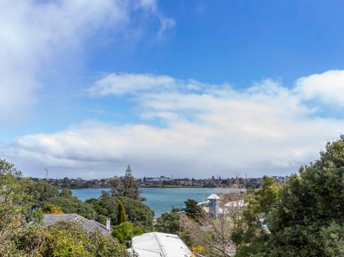 127E Queens Road, Panmure