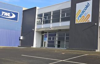 Industrial workshop/warehouse for lease