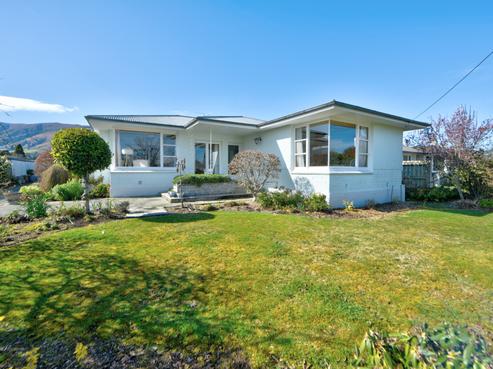 24 Durham Street, Tapanui