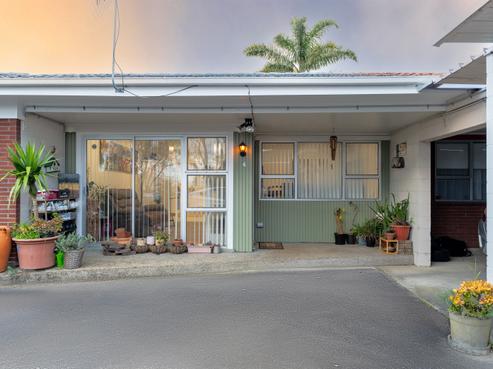 4/6 Ray Small Drive, Papakura