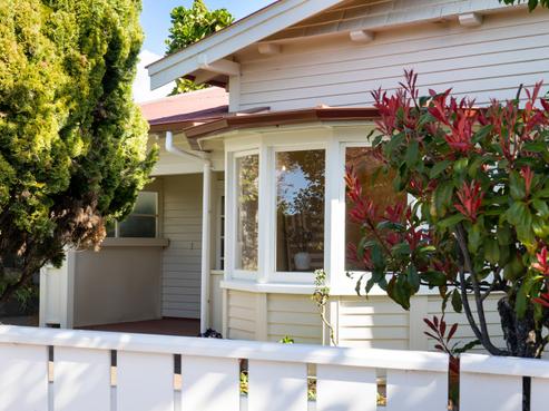 2 Roslyn Road, Napier Hill