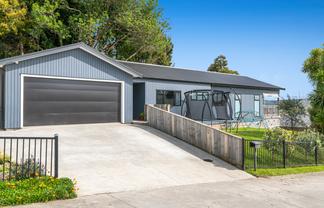 4 St Julia Court, Helensville