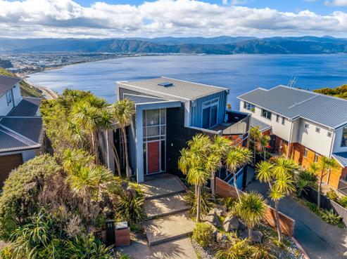 71 Tamworth Crescent, Newlands