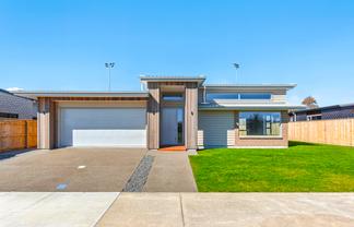 27 Hudson Place, Paraparaumu