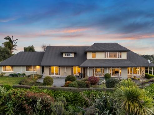 592 Redoubt Road, Flat Bush