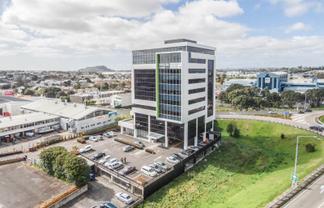 FIFTH FLOOR WITH FITOUT AND FURNITURE
