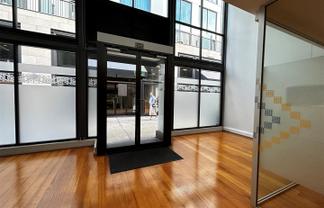 Quality Split Level Britomart Office