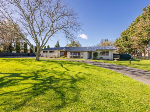 10 France Road, Longlands