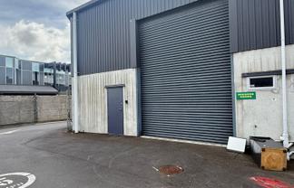 139sqm Warehouse Opportunity on Lunn Avenue