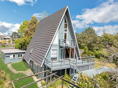 1 Realm Place, Massey